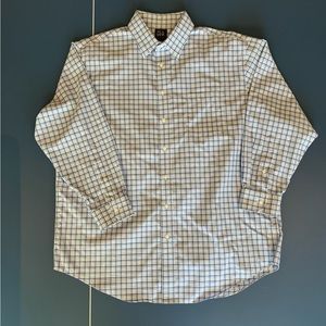 Jos A Banks Traveler Traditional Fit Long Sleeve Button Down Shirt